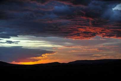Serengeti-Sunset Nature Colorful Landscape Picture