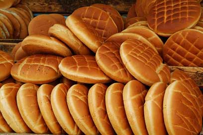 Bread Tunisia Market Arabic-Bread Picture