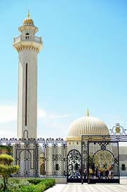 Tunisia Bourghiba Mausoleum Monastir Picture