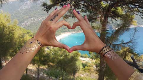 Heart Scenery Exotic Love Picture