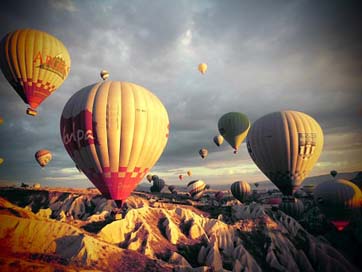 Turkey Beolryun Hot-Air-Balloon Kia-Cap-Wave Picture