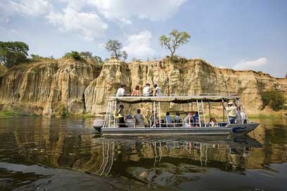 Murchison-National-Park Boat Tourists Uganda Picture