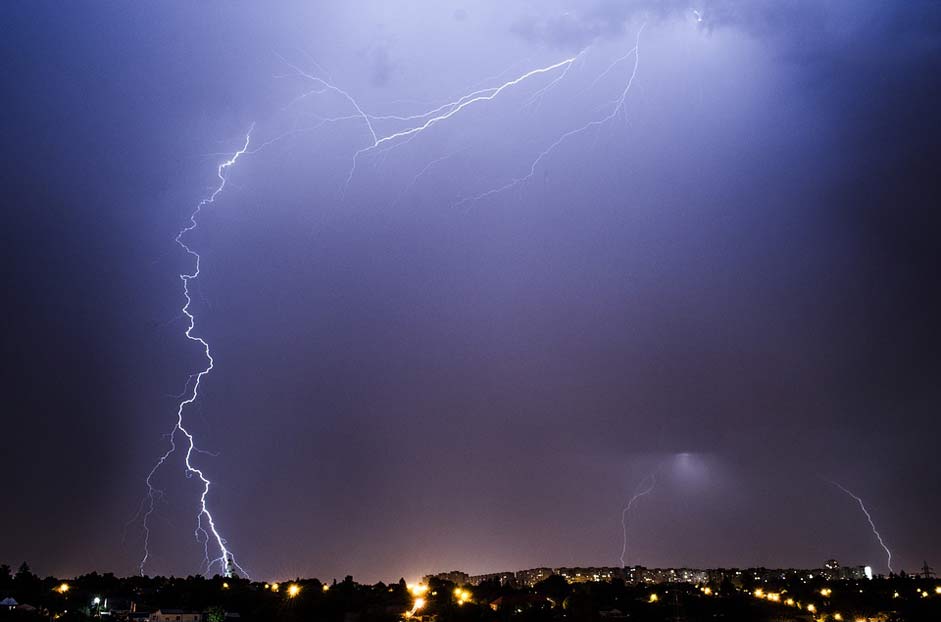 Night Discharge Thunderstorm Lightning