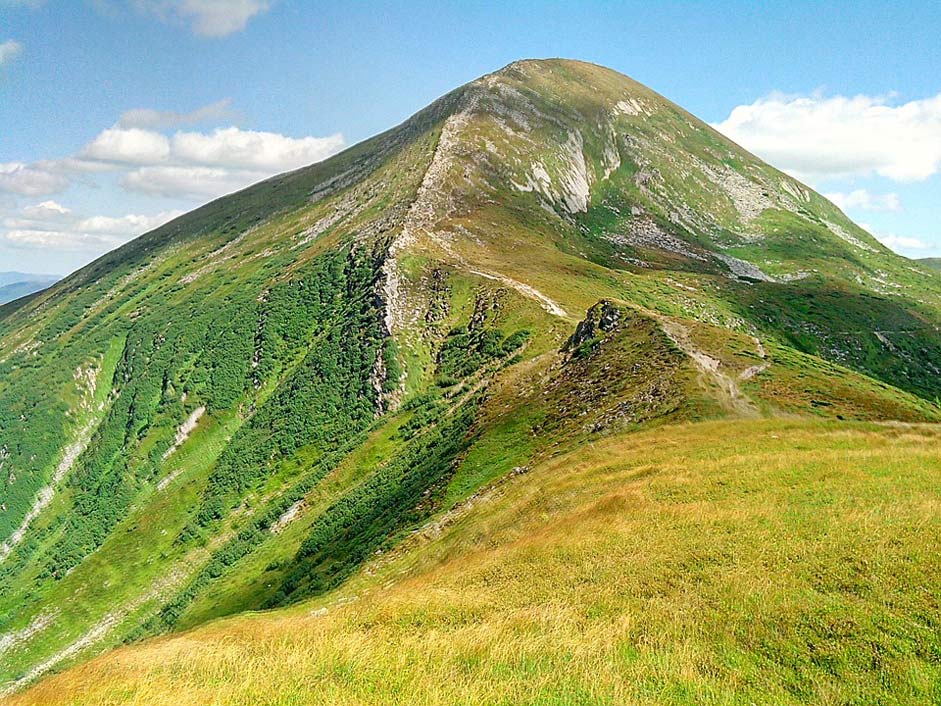 Mountains Goverla Ukraine The-Carpathians