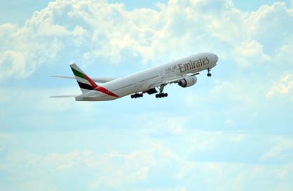 Uae Airlines Flight Emirates Picture