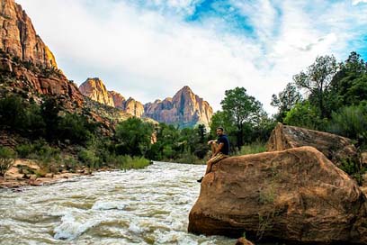 Zion Park Mountains Hike Picture