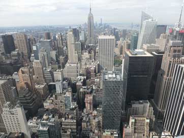 New-York On-Top-Of-The-Rock Skyscraper Usa Picture