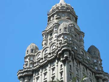 Palacio-Salvo Uruguay Architecture Building Picture