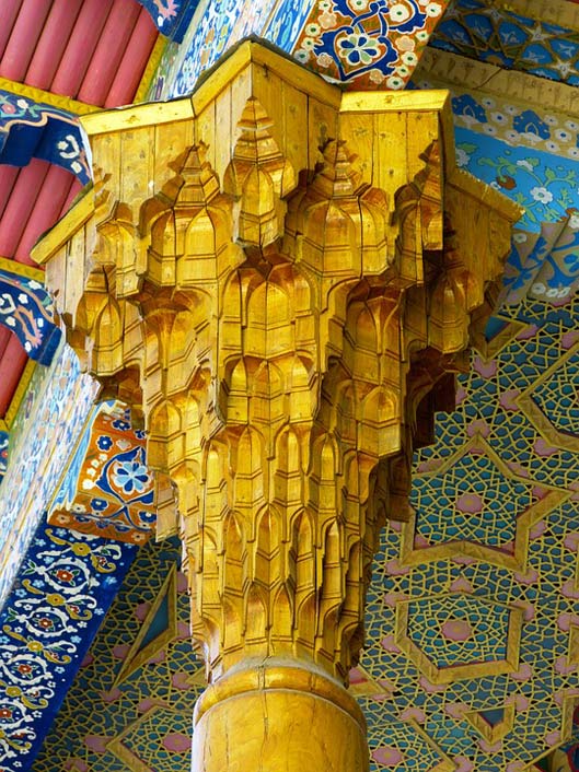 Decorated Carving Wood Pillar