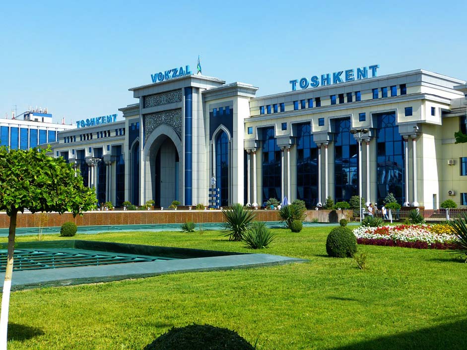 Arrive Uzbekistan Tashkent Railway-Station